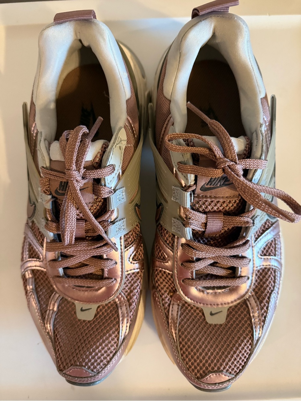 Nike V2K Run Smokey Mauve Women's Size 9